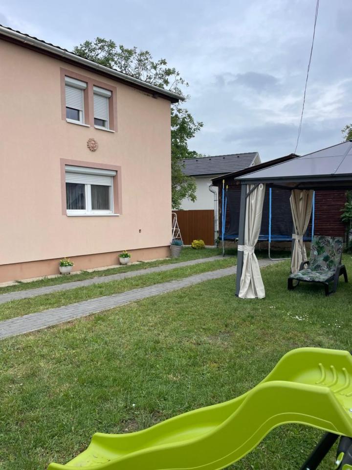 Levendula Vendeghaz Villa Hajdúnánás Eksteriør billede